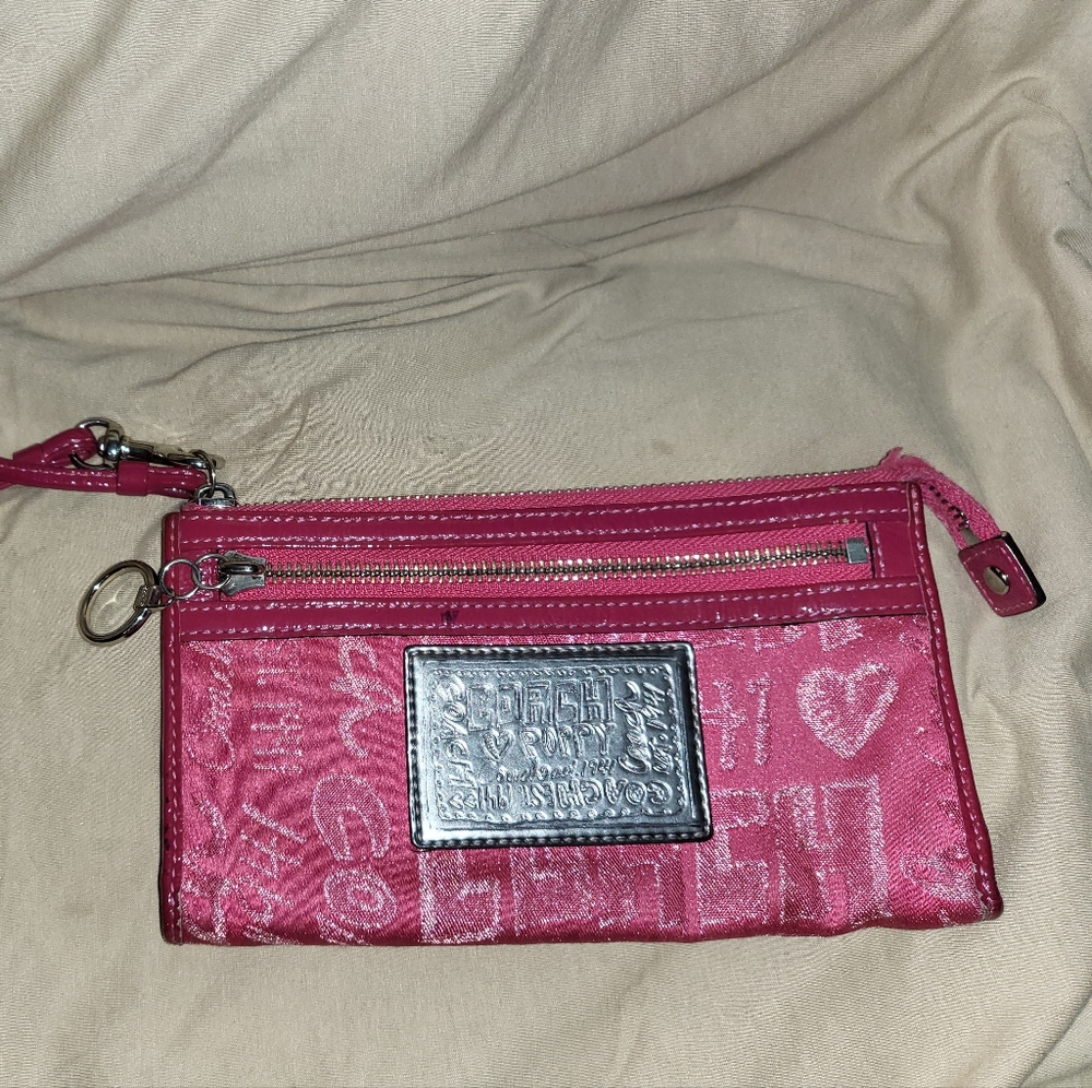 Coach Poppy wristlet